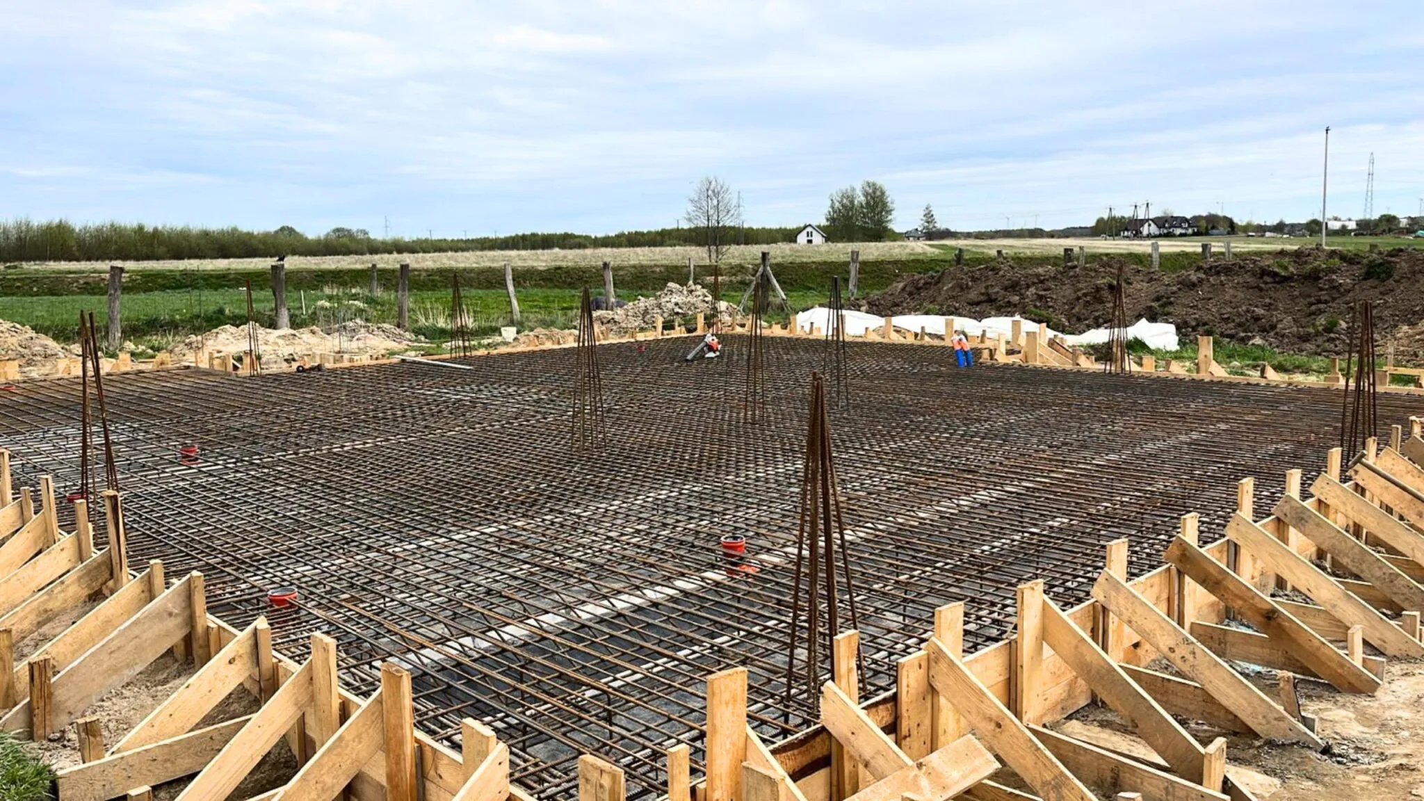 Etapy budowy domu. Co powinno dziać się po kolei i dlaczego?